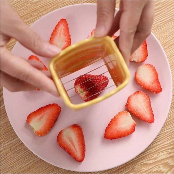 The perfect slice Fruit Slicer NEW 🏷️ - Picture 3 of 3